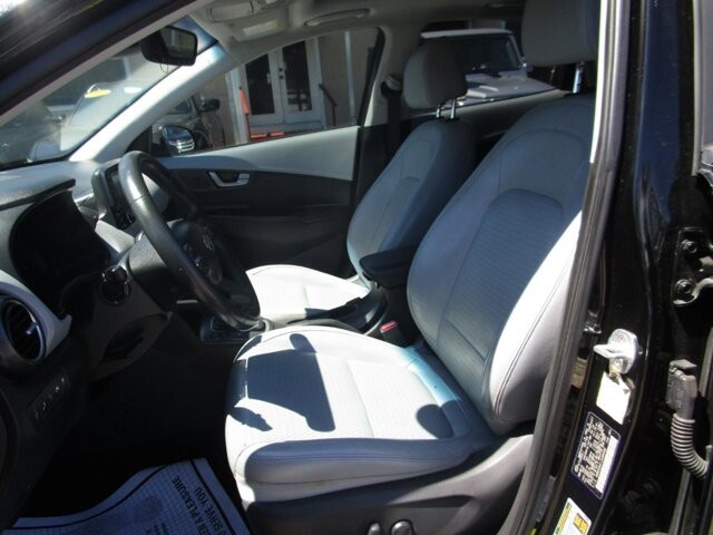 2018 Hyundai Kona in Tampa, FL 33604-6914 - 18120463 9