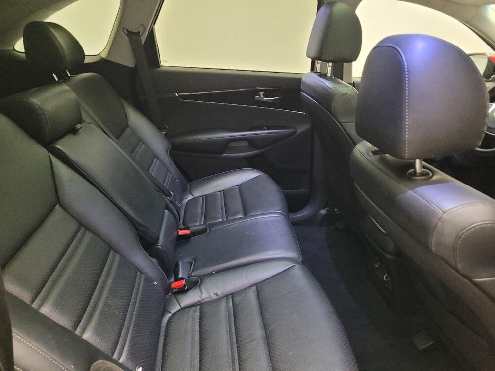 2020 Kia Sorento in Riverside, CA 92504 - 18120467 19