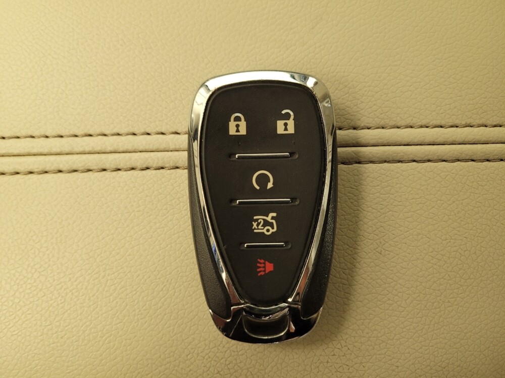 2024 Chevrolet Malibu in Riverside, CA 92504 - 18120468 32