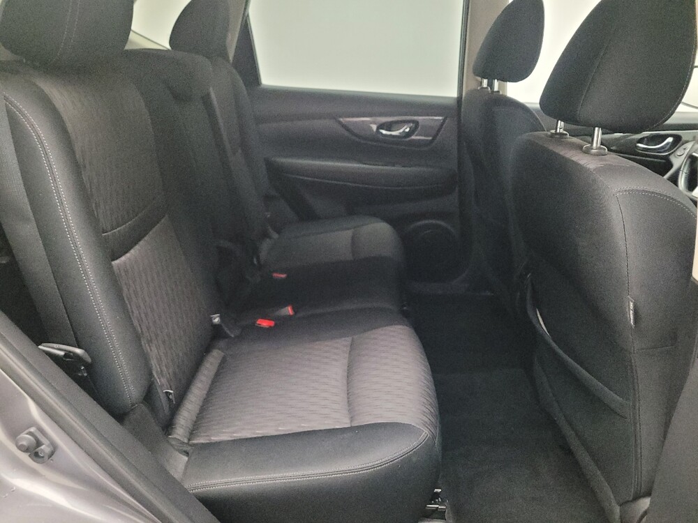 2020 Nissan Rogue in Fresno, CA 93726 - 18120473 19