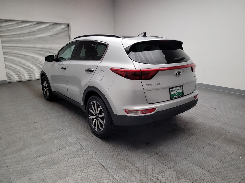 2017 Kia Sportage in Downey, CA 90241 - 18120479 5