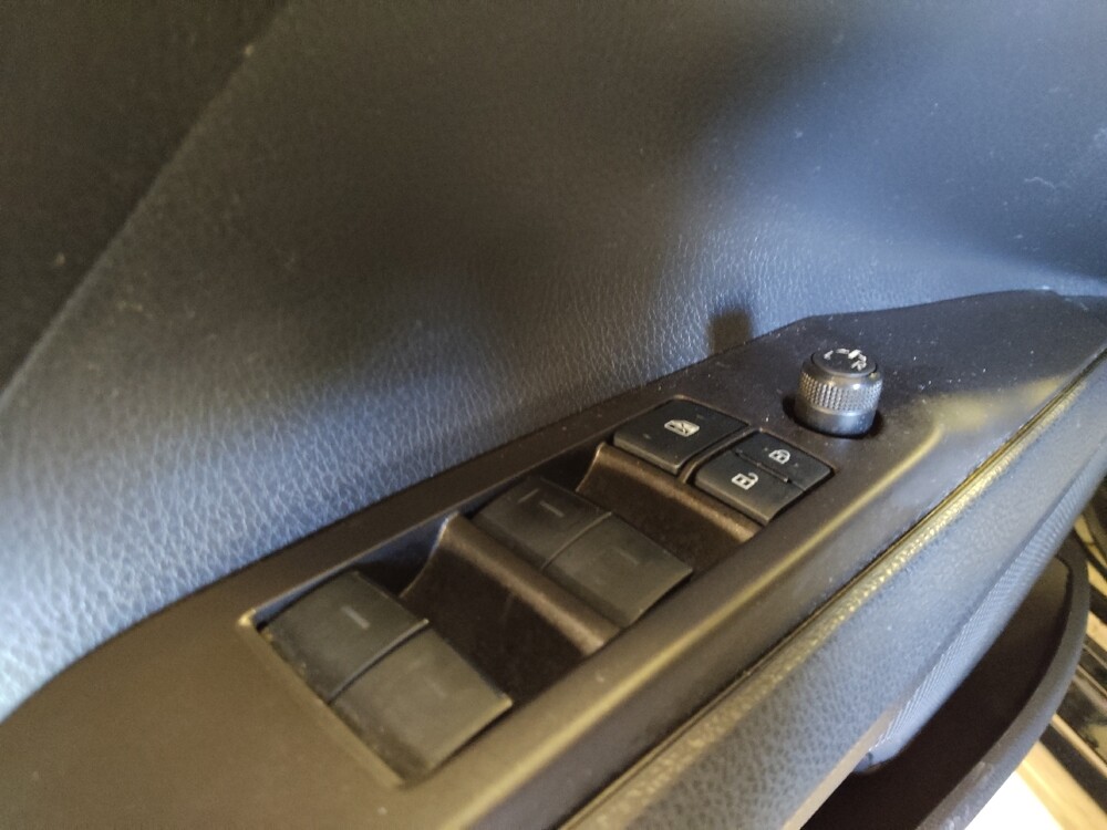 2021 Toyota Camry in Macon, GA 31210 - 18120484 27