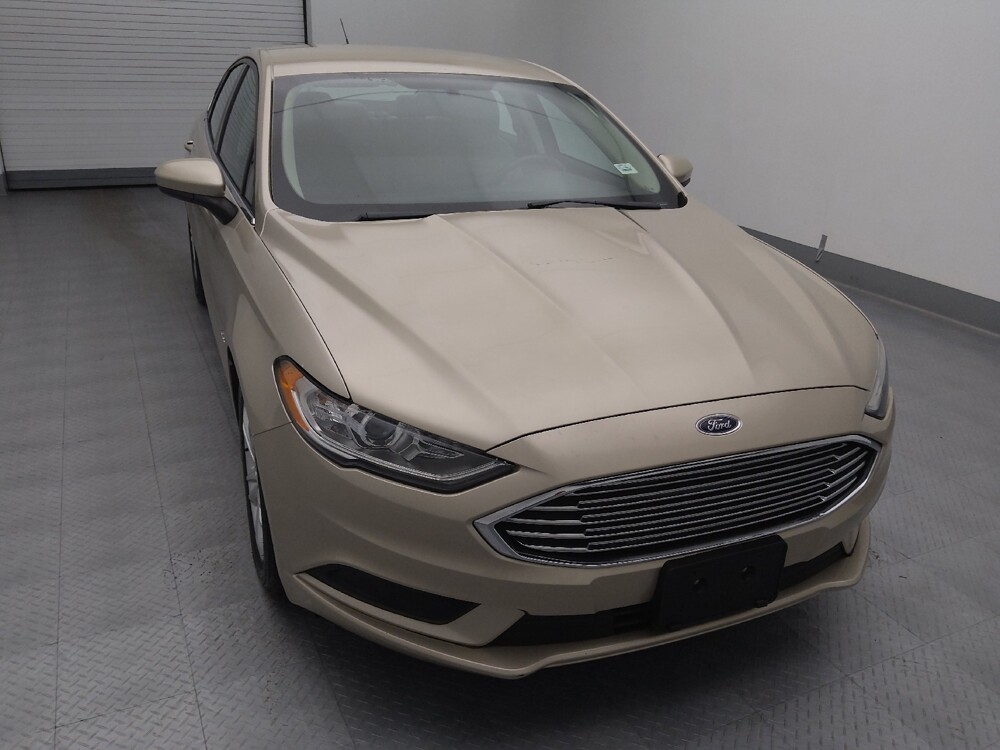 2018 Ford Fusion in St. Louis, MO 63136 - 18120485 14