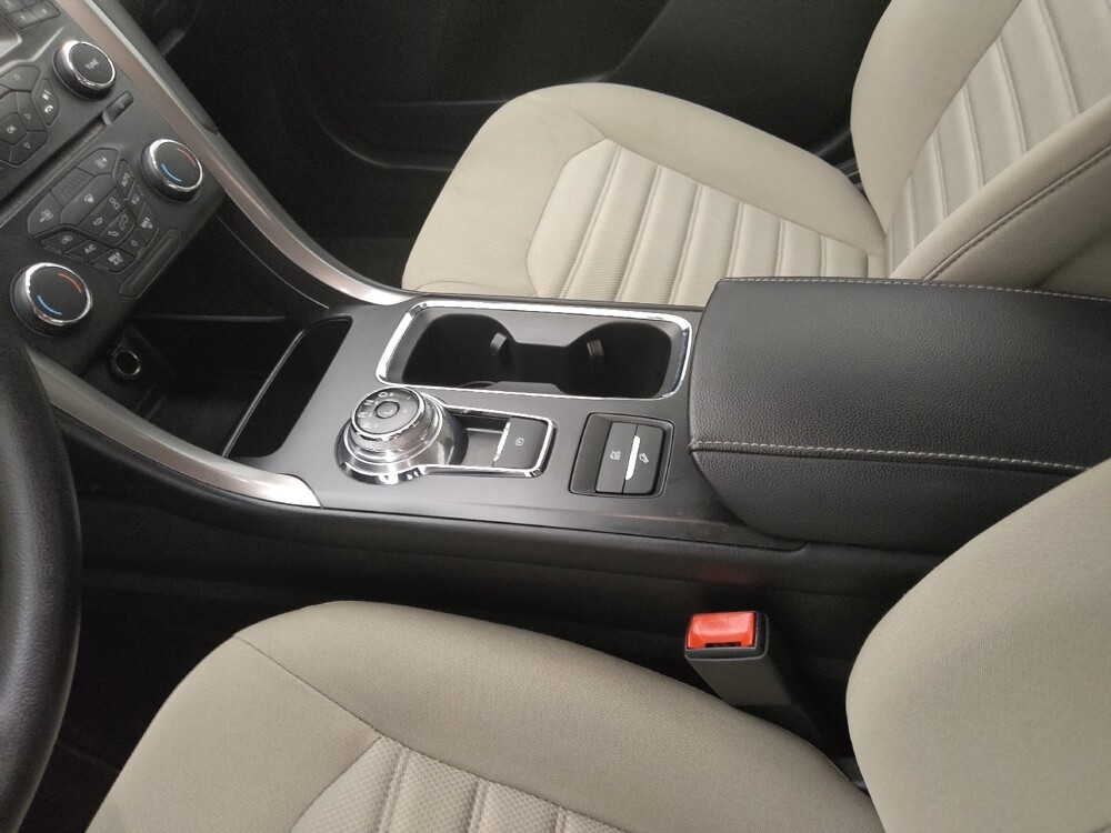 2018 Ford Fusion in St. Louis, MO 63136 - 18120485 26