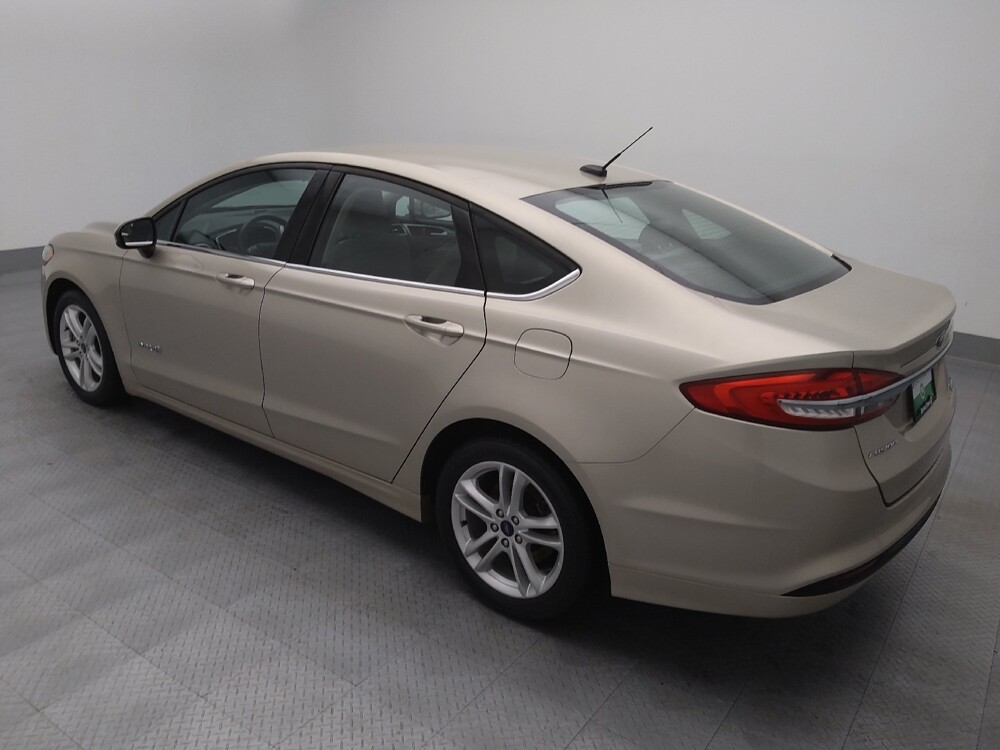 2018 Ford Fusion in St. Louis, MO 63136 - 18120485 3