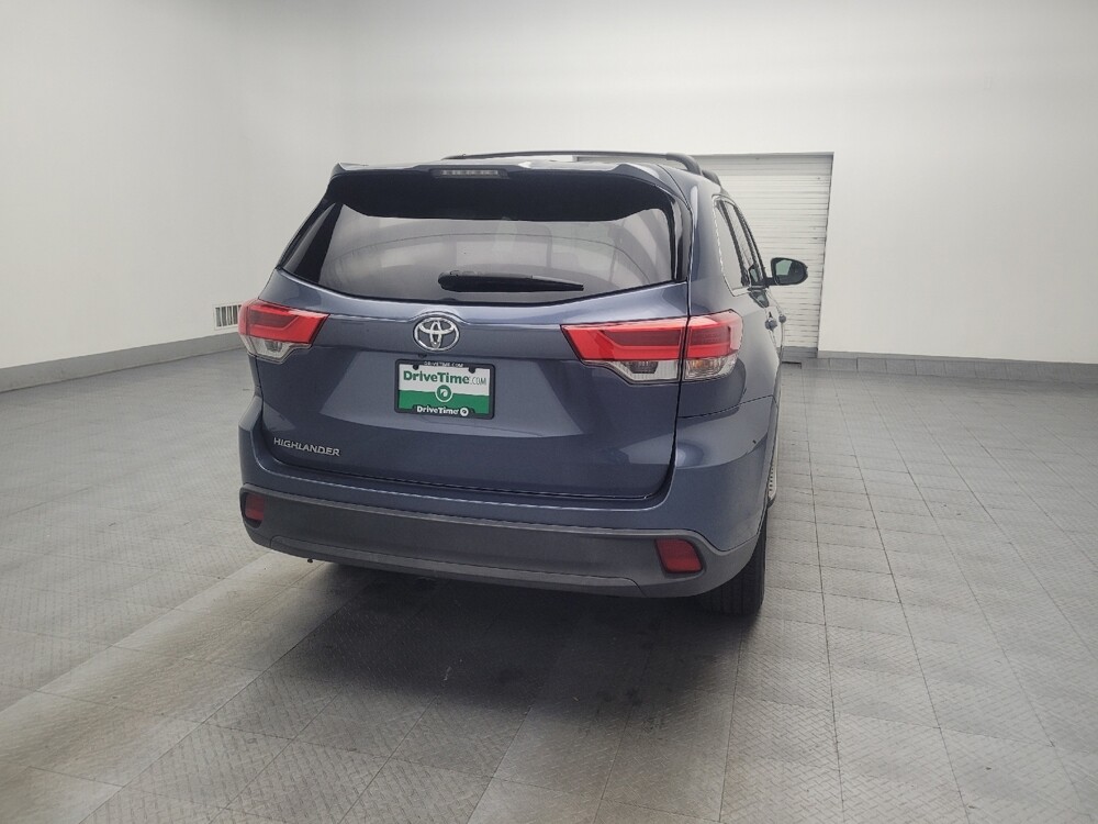 2019 Toyota Highlander in Stone Mountain, GA 30083 - 18120486 7
