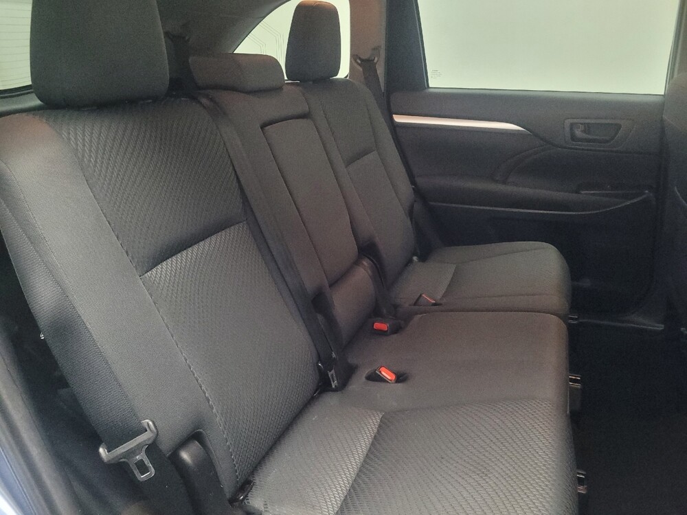 2019 Toyota Highlander in Stone Mountain, GA 30083 - 18120486 19