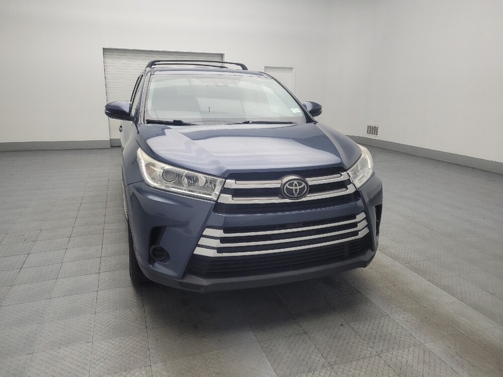2019 Toyota Highlander in Stone Mountain, GA 30083 - 18120486 14