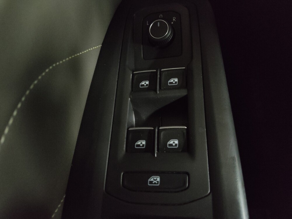 2022 Volkswagen Atlas in Conyers, GA 30094 - 18120491 27