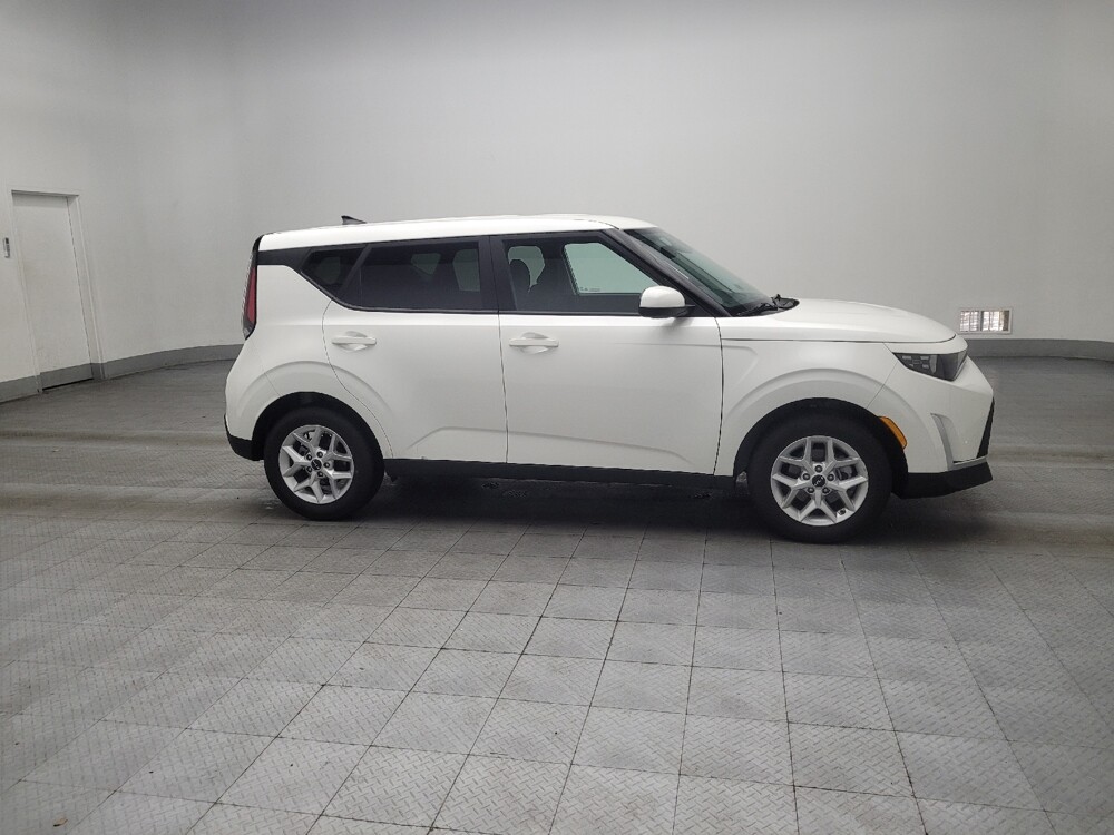 2025 Kia Soul in Albany, GA 31705 - 18120493 11