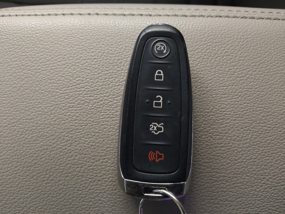 2017 Ford Escape in Union City, GA 30291 - 18120494 32