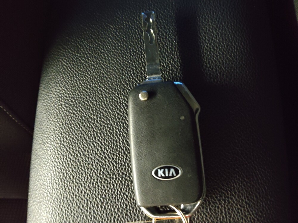 2019 Kia Forte in Columbus, GA 31909 - 18120504 32