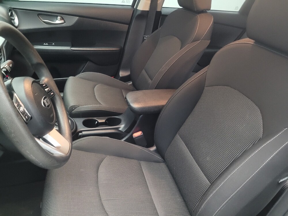 2019 Kia Forte in Columbus, GA 31909 - 18120504 17