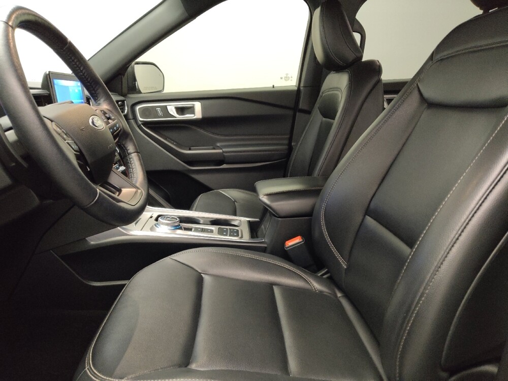 2020 Ford Explorer in Arlington, TX 76011 - 18120507 17