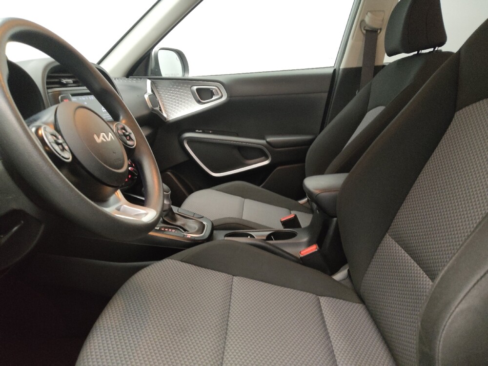 2022 Kia Soul in El Paso, TX 79907 - 18120509 17