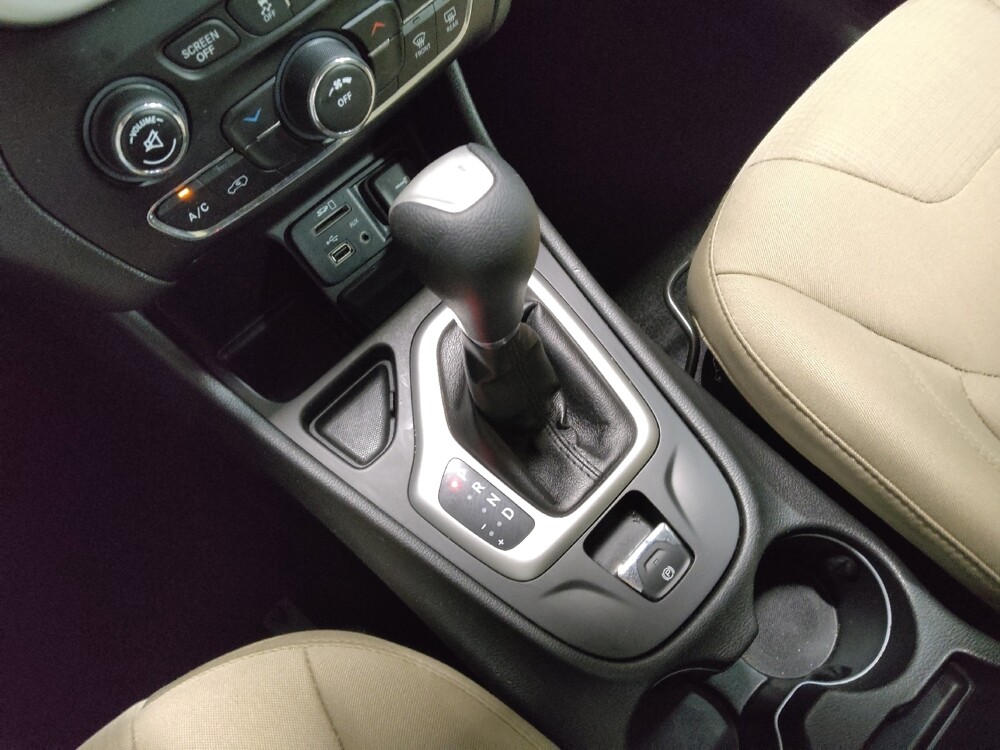 2015 Jeep Cherokee in Fort Worth, TX 76116 - 18120515 26