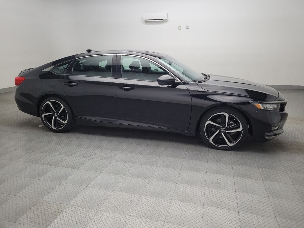 2018 Honda Accord in Arlington, TX 76011 - 18120516 11