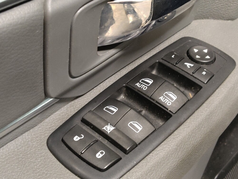 2016 RAM 1500 in Lewisville, TX 75067 - 18120517 27