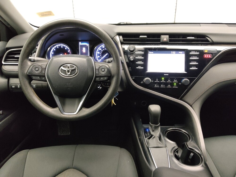 2020 Toyota Camry in Arlington, TX 76011 - 18120521 22