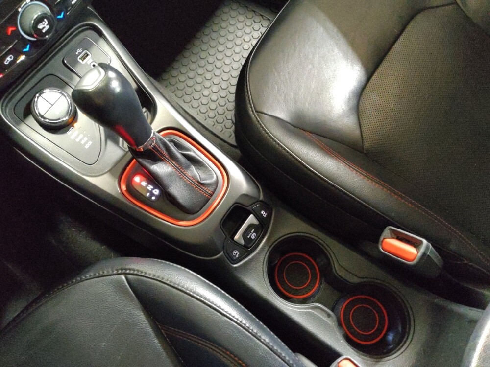 2018 Jeep Compass in Tulsa, OK 74145 - 18120524 26