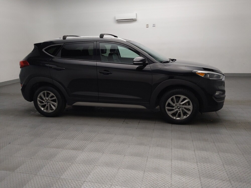 2017 Hyundai Tucson in Lubbock, TX 79424 - 18120531 11