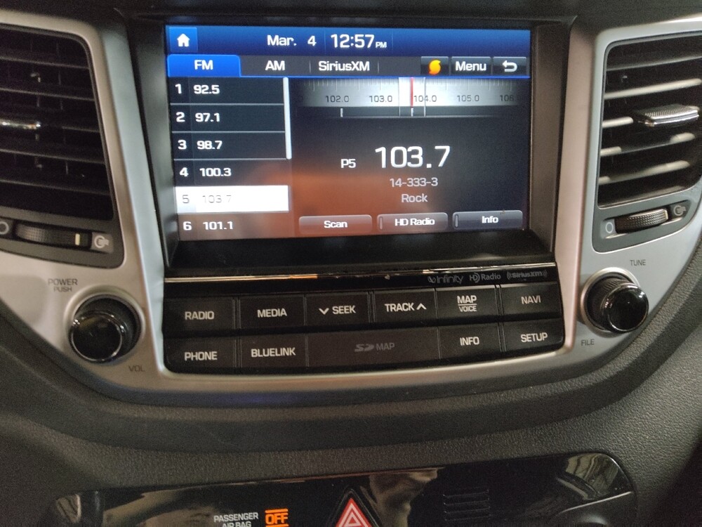 2017 Hyundai Tucson in Lubbock, TX 79424 - 18120531 25