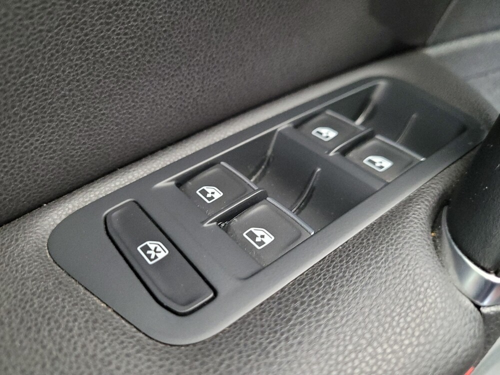 2016 Volkswagen GTI in Phoenix, AZ 85015 - 18120533 27