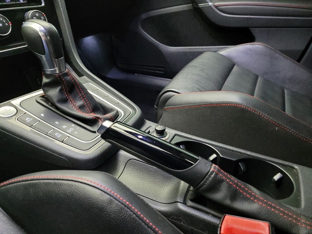 2016 Volkswagen GTI in Phoenix, AZ 85015 - 18120533 26