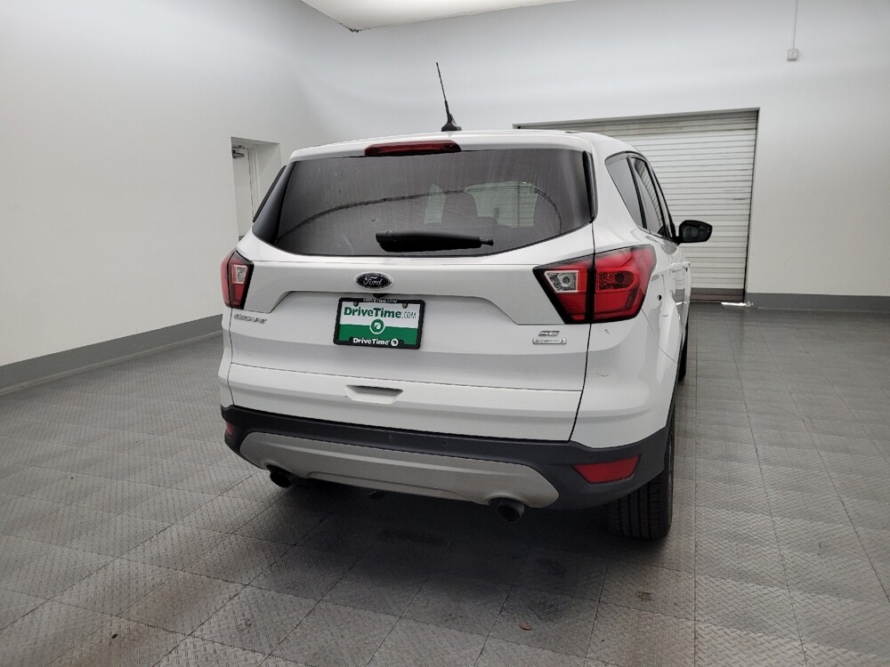 2019 Ford Escape in Phoenix, AZ 85015 - 18120534 7