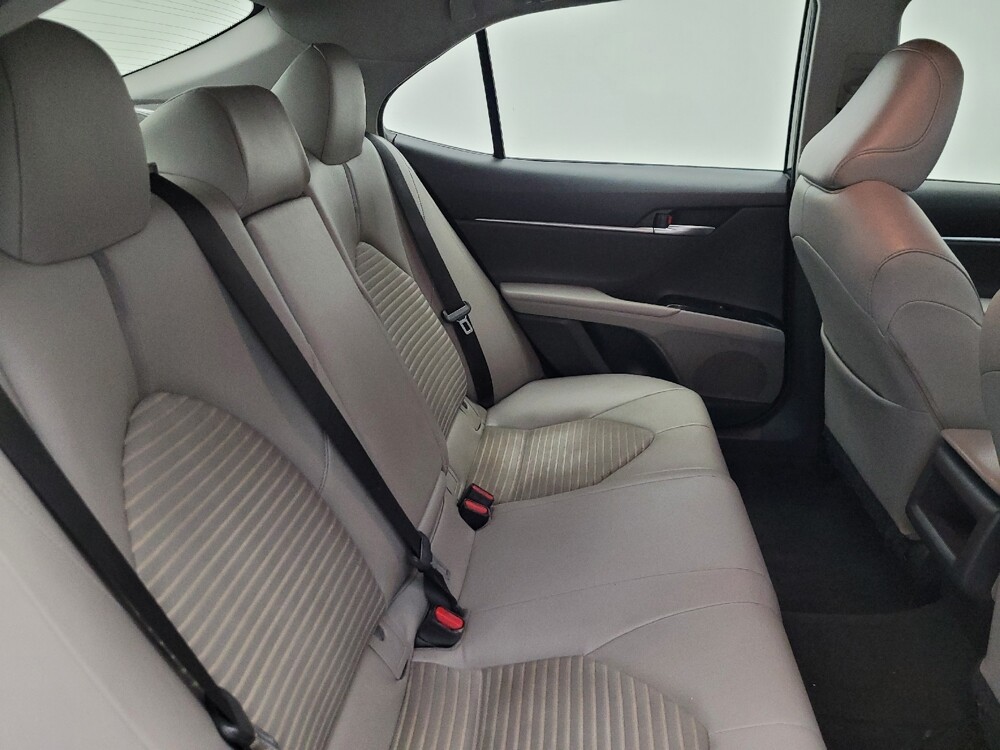 2018 Toyota Camry in Phoenix, AZ 85022 - 18120538 19