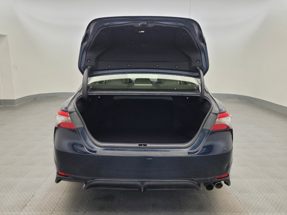 2018 Toyota Camry in Phoenix, AZ 85022 - 18120538 29