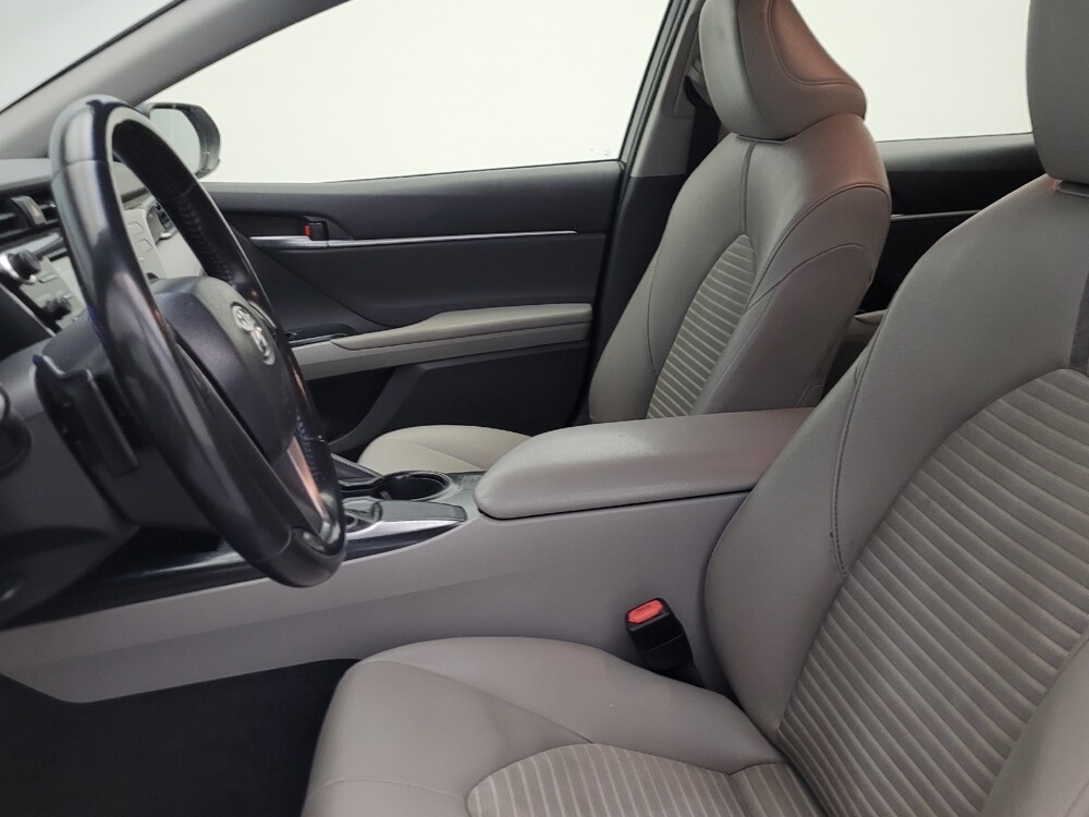 2018 Toyota Camry in Phoenix, AZ 85022 - 18120538 17