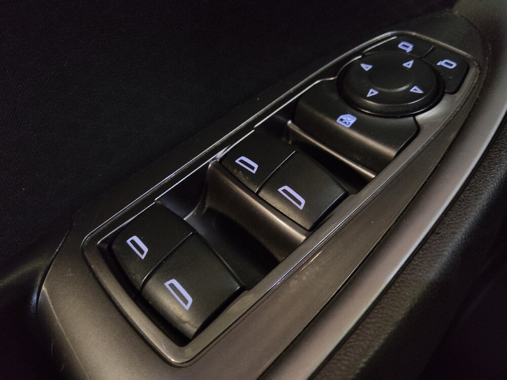 2016 Chevrolet Malibu in Phoenix, AZ 85022 - 18120539 27