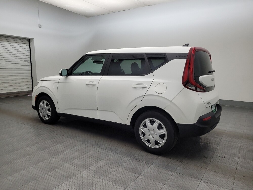 2022 Kia Soul in Tucson, AZ 85705 - 18120545 3