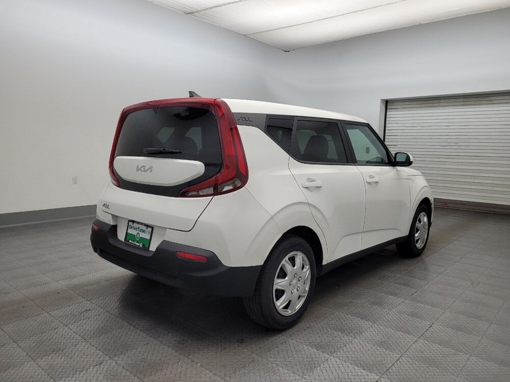 2022 Kia Soul in Tucson, AZ 85705 - 18120545 9