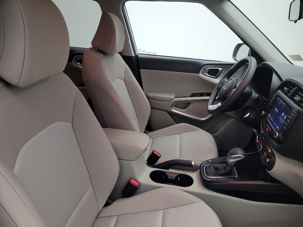 2022 Kia Soul in Tucson, AZ 85705 - 18120545 21