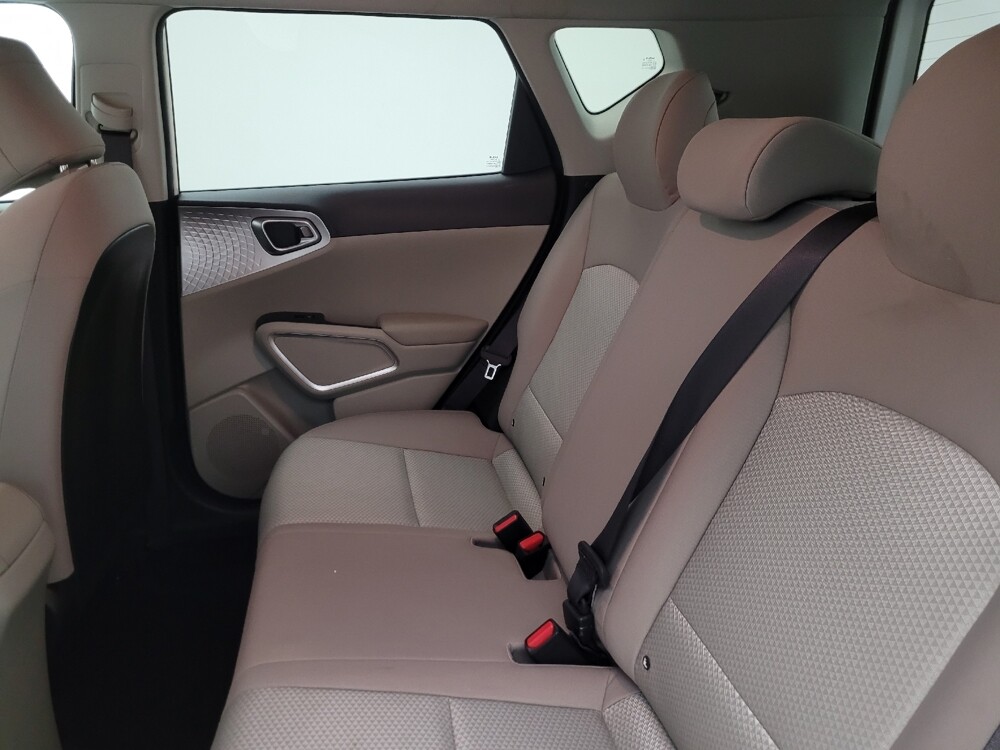 2022 Kia Soul in Tucson, AZ 85705 - 18120545 18