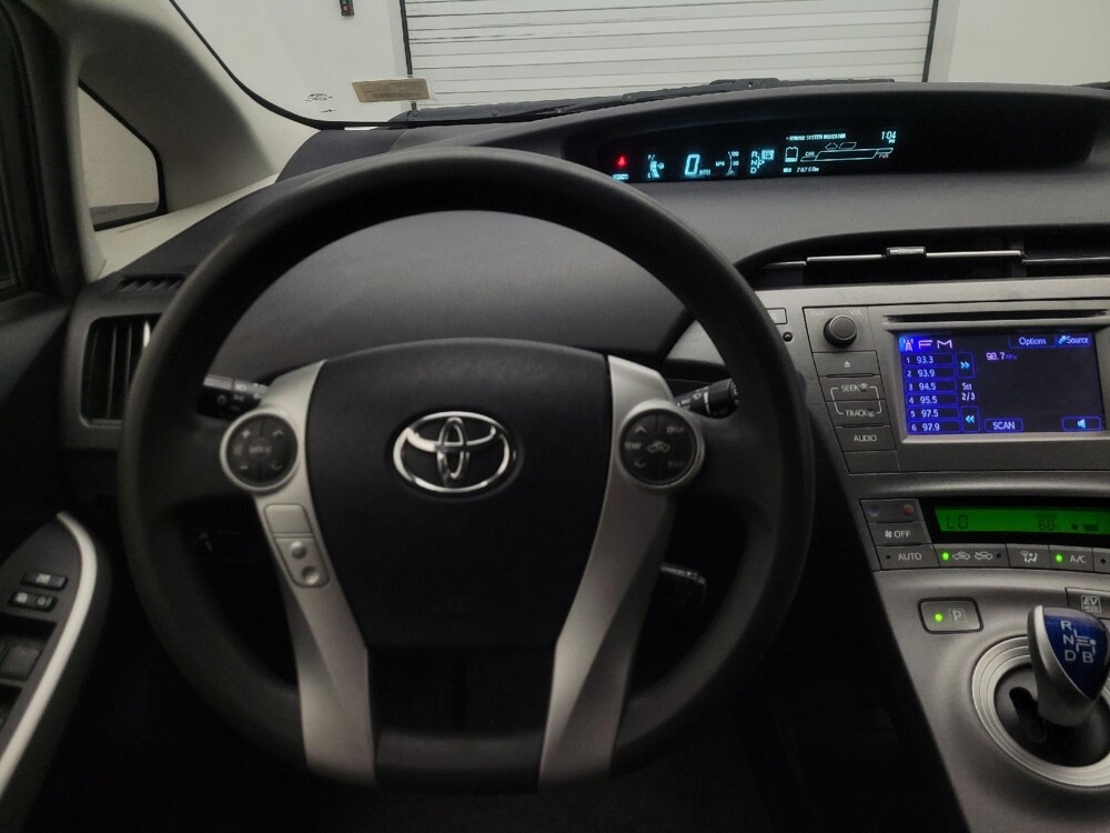 2015 Toyota Prius in Phoenix, AZ 85015 - 18120546 22