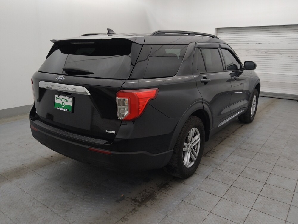 2020 Ford Explorer in Tallahassee, FL 32304 - 18120549 9