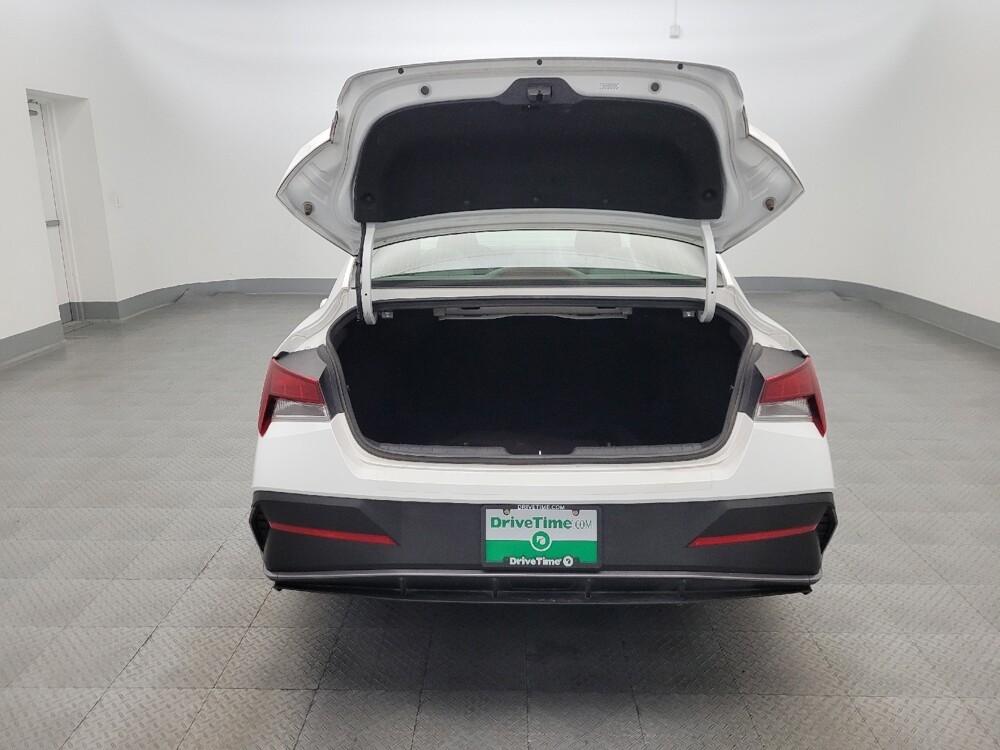 2024 Hyundai Elantra in Mesa, AZ 85210 - 18120559 29