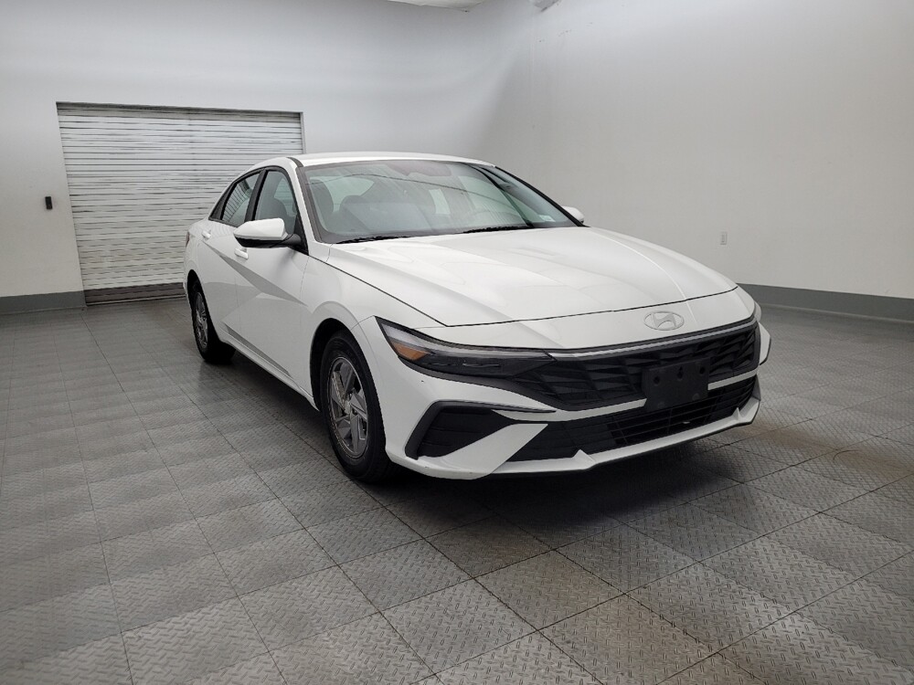 2024 Hyundai Elantra in Mesa, AZ 85210 - 18120559 13