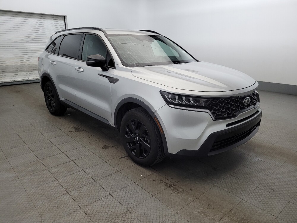 2021 Kia Sorento in Pittsburgh, PA 15236 - 18120560 13