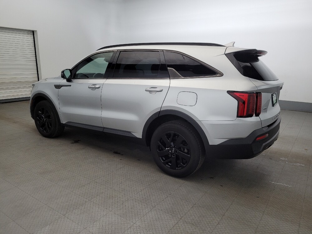 2021 Kia Sorento in Pittsburgh, PA 15236 - 18120560 3