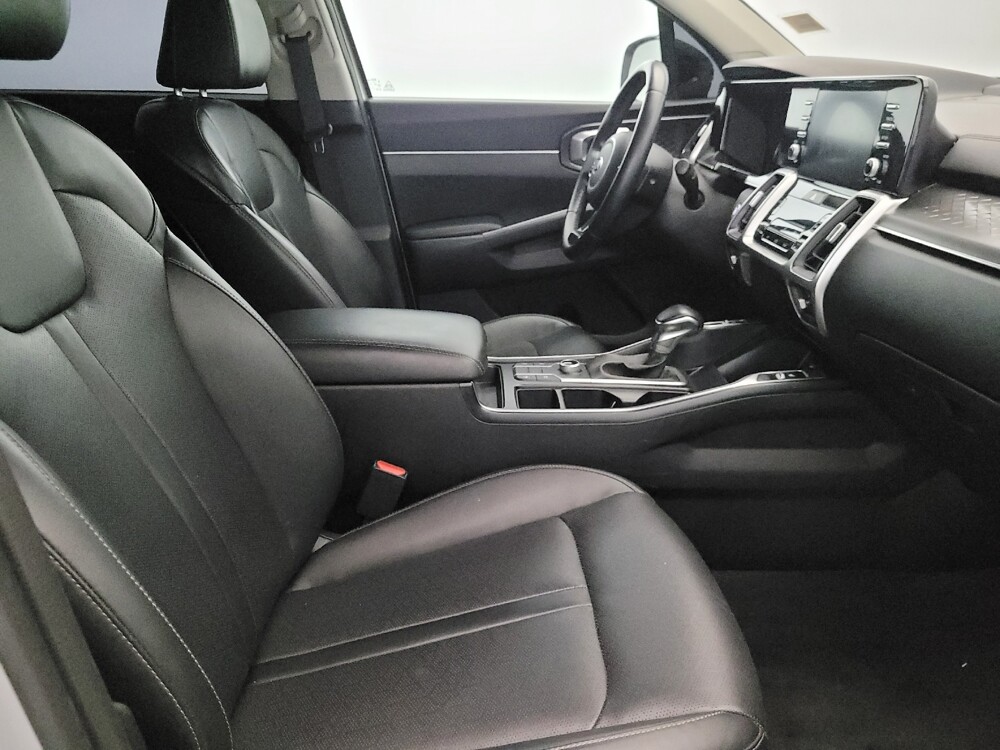 2021 Kia Sorento in Pittsburgh, PA 15236 - 18120560 21