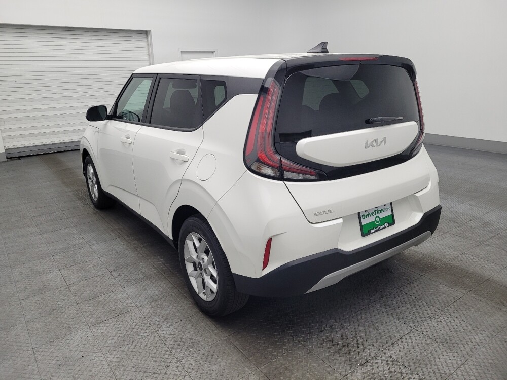 2025 Kia Soul in Marietta, GA 30062 - 18120562 5