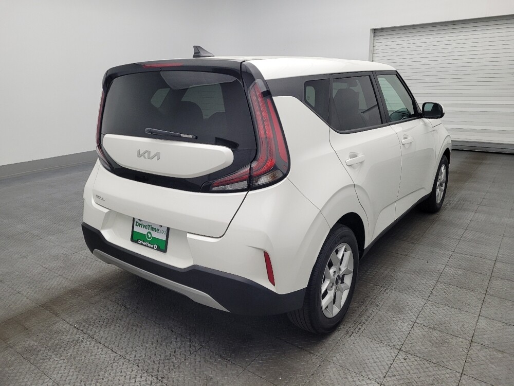 2025 Kia Soul in Marietta, GA 30062 - 18120562 9