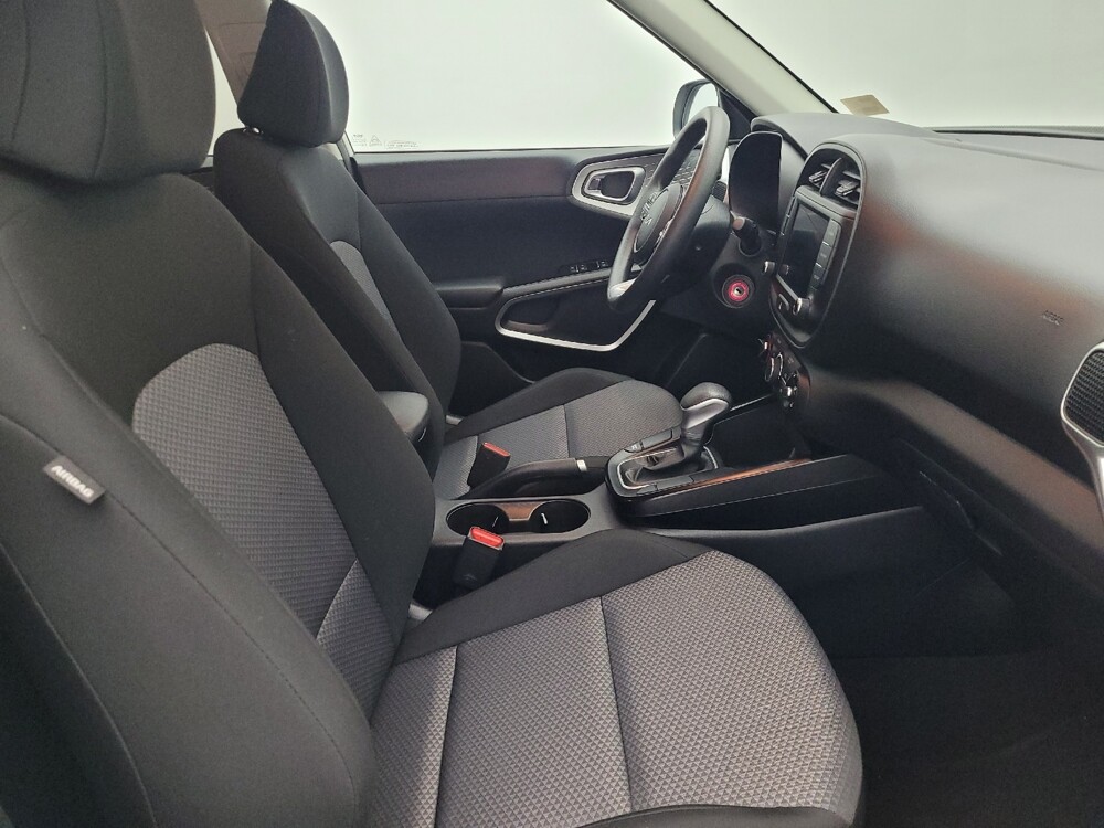 2025 Kia Soul in Marietta, GA 30062 - 18120562 21
