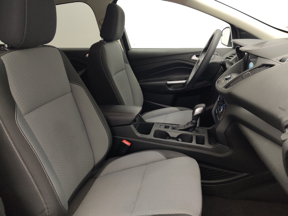 2019 Ford Escape in Orlando, FL 32808 - 18120564 21