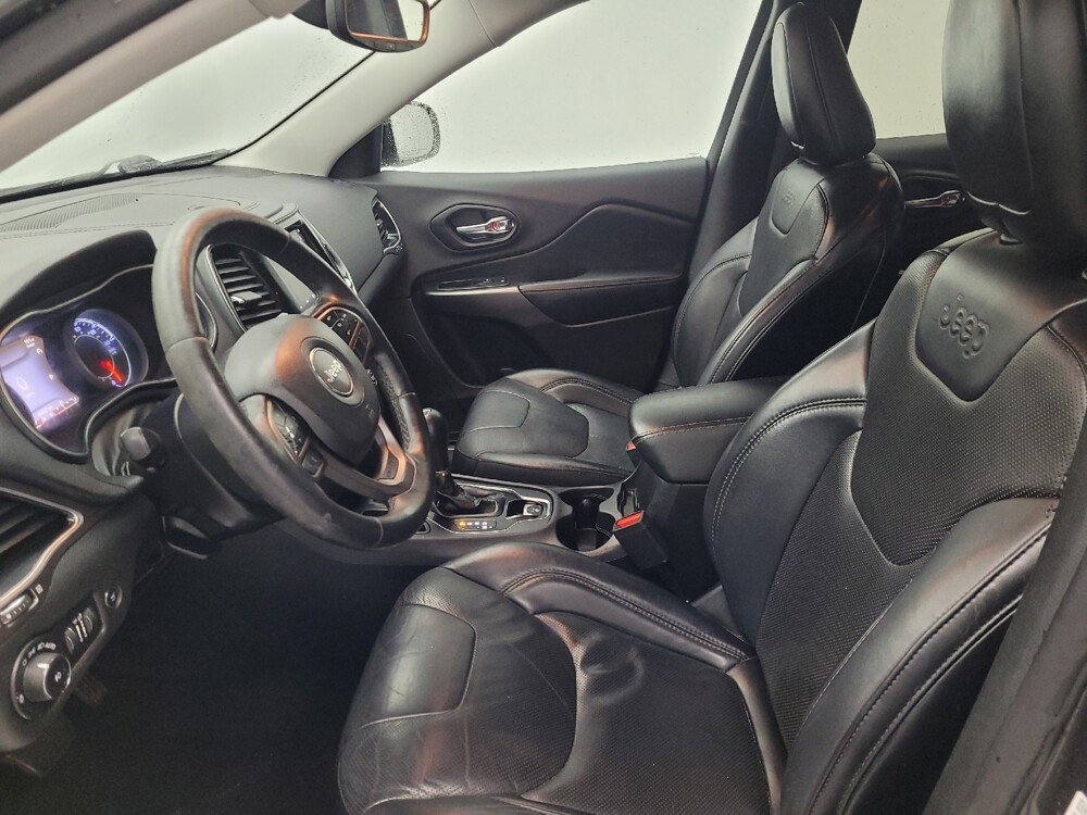 2019 Jeep Cherokee in Memphis, TN 38115 - 18120567 17