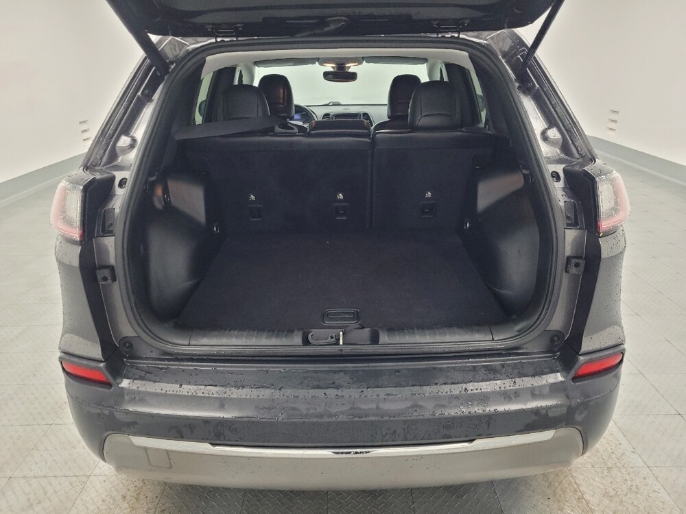 2019 Jeep Cherokee in Memphis, TN 38115 - 18120567 29